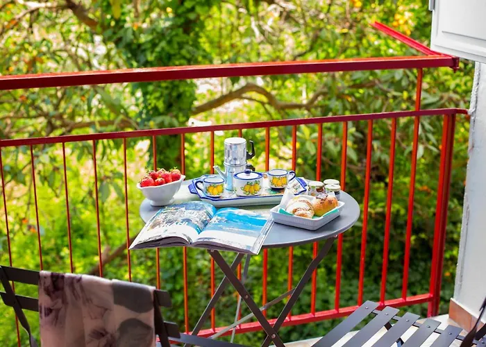 Torna a Surriento Suites Sorrento